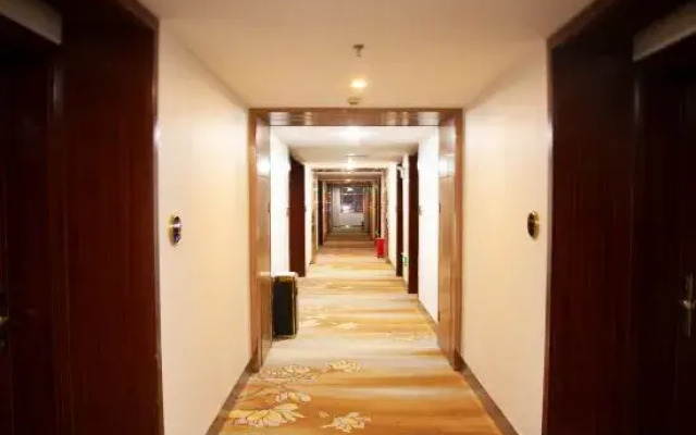 Nanhua Hotel