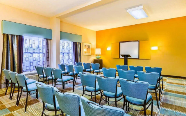 Hampton Inn Florence Midtown near University of North Alabama