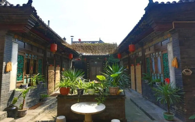 Lao Cheng Gen Hostel