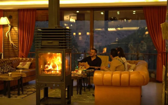 Cam Thermal Resort Spa Convention Center