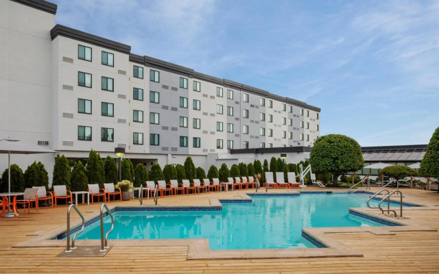 Holiday Inn Hasbrouck Heights-Meadowlands by IHG