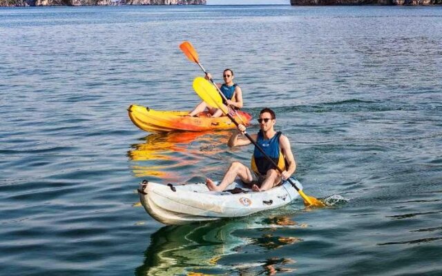 1001 Nights Hotel 27 Huong Tram