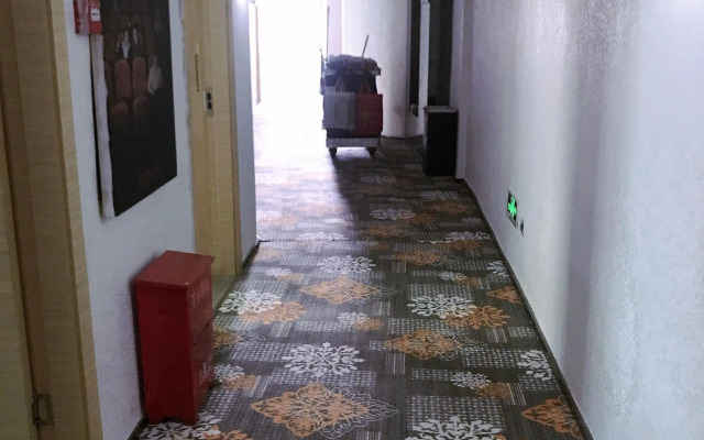 Sanming Four Seasons Sunshine Theme Inn