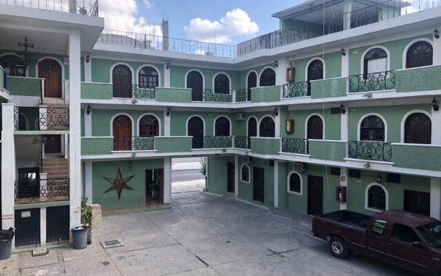 OYO Gran Hotel Colonial Del Sureste