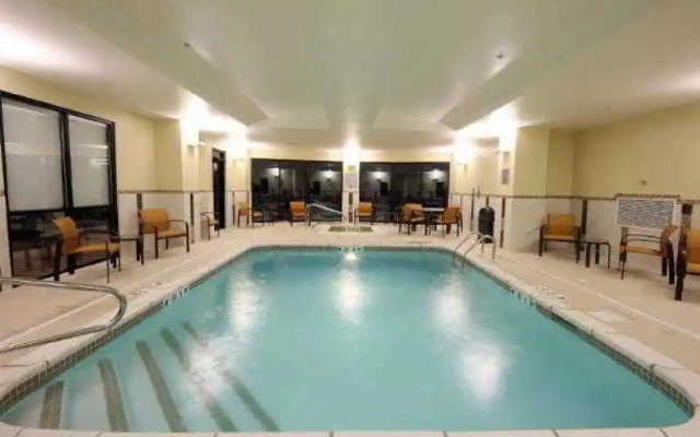 Courtyard Biloxi North/D'Iberville