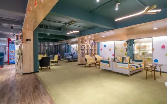 Zhengzhou Xiangdiwan Hotel (Zhengzhou West High Speed Railway Station Store)