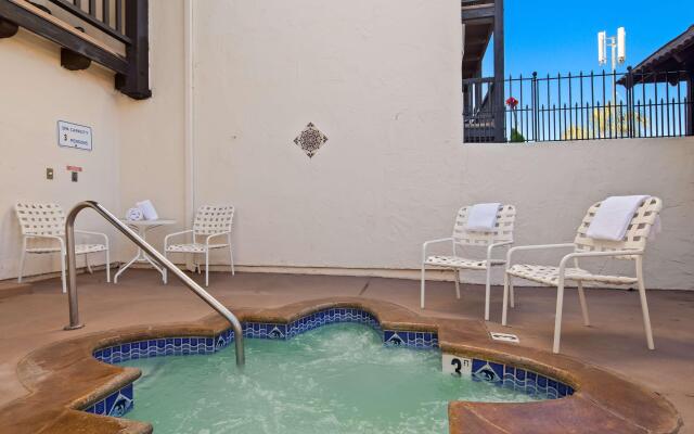 Best Western Plus Carpinteria Inn