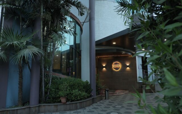 Hotel Gokul