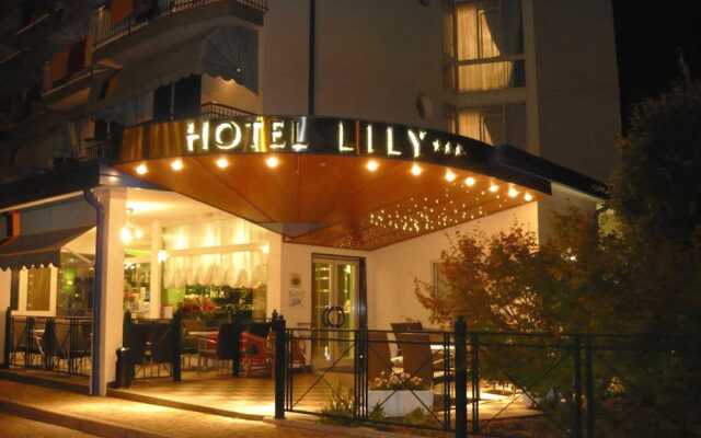 Hotel Lily