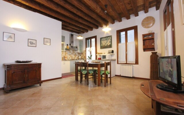 City Apartments - Tintoretto