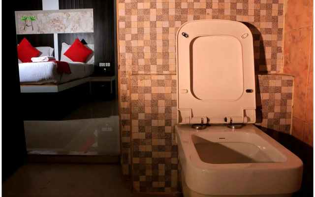 Red Carpet Residence