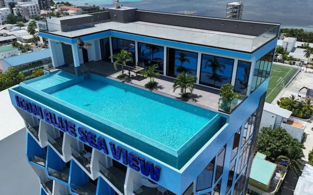 ICom Blue Sea View