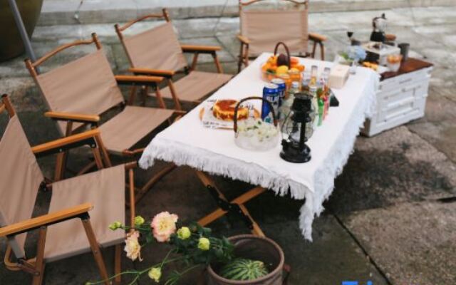 Xiaoyincicheng Shiba Flower Room B&B