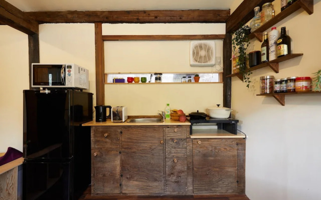 GLAMPiC GUESTHOUSE