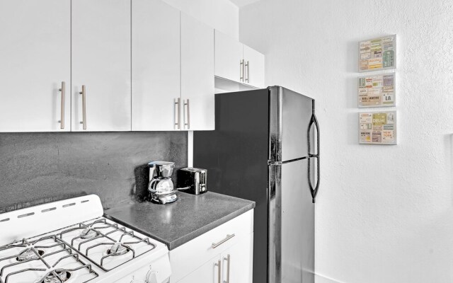 Garden Suite 9-hosted by Sweetstay