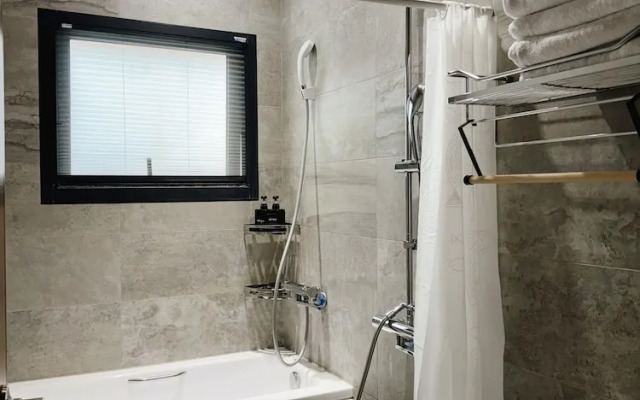 Qingdong Entire Home - Two Buildings for 4-70 peoples Best choice for Group Gatherings