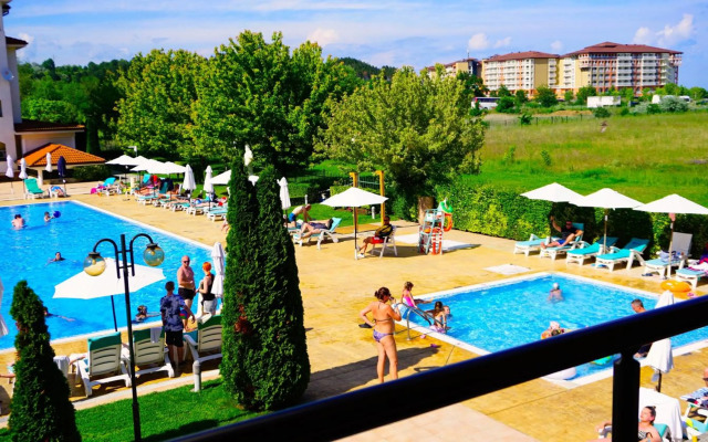 Апартамент Сънрайз Обзор - Apartment Sunrise Obzor