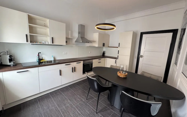 HLH - Luxus Familiensuite mit Terrasse