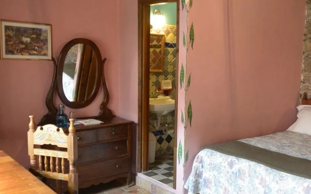 Hotel Amor y Paz