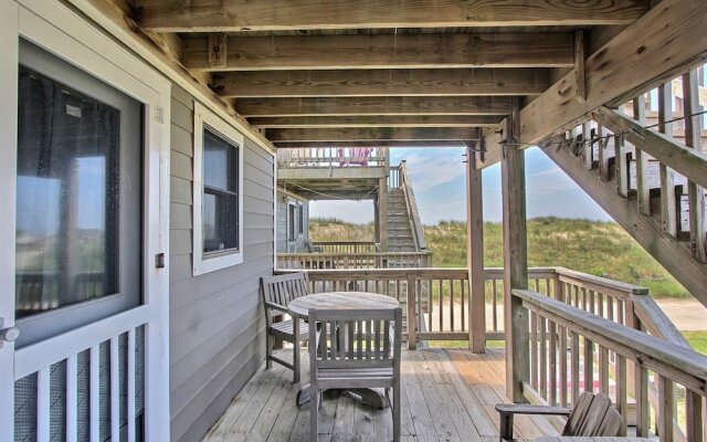 27 Oceans Door East Studio Bedroom Condo by RedAwning