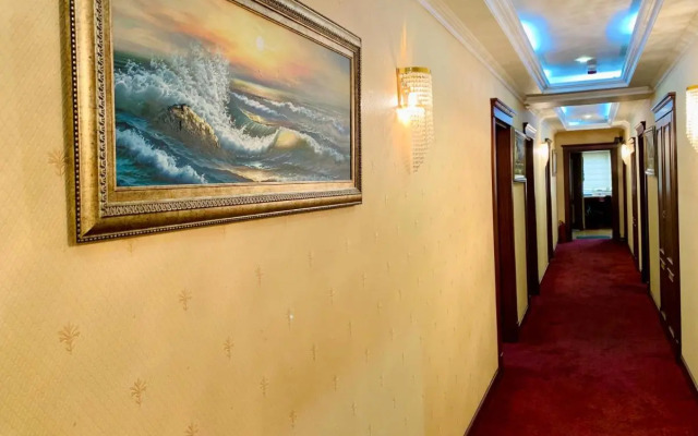 Отель Clover Hotel Baku