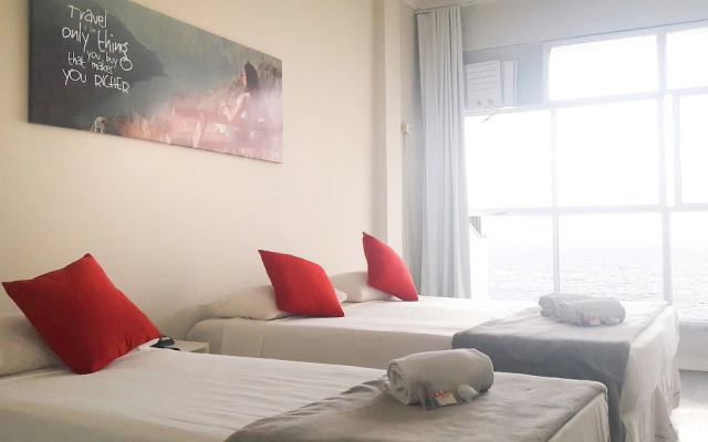 CLH SUITES Copacabana Domingos Ferreira