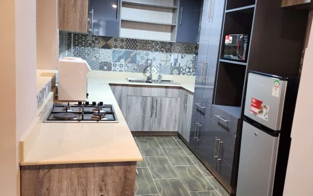 Lux Suites Westlands Cottage Apartments
