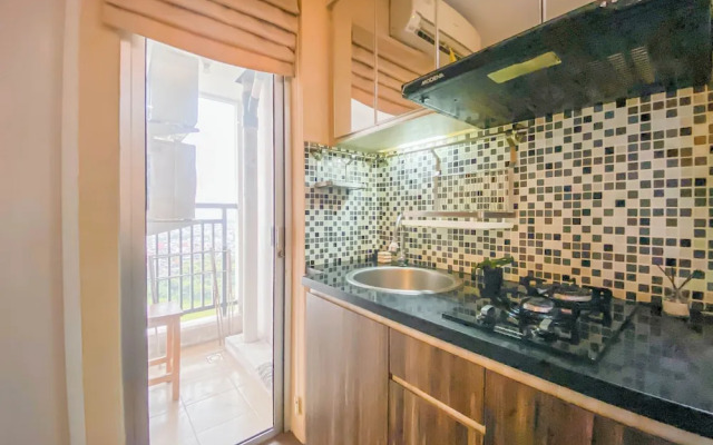 Best And Homey 2Br At Bassura City Apartment