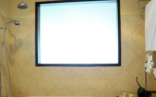 Sunset Terrace Apartment