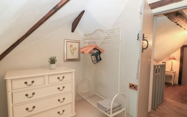 Cosy Cot