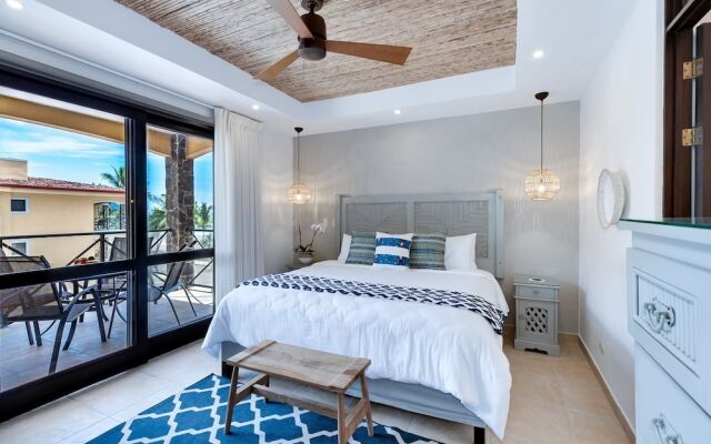 Amazing Seaside Penthouse With Rooftop Terrace