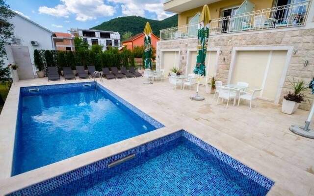 Sea Point Apart hotel Tivat