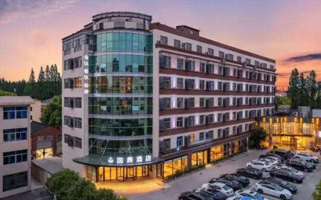 hotelImage