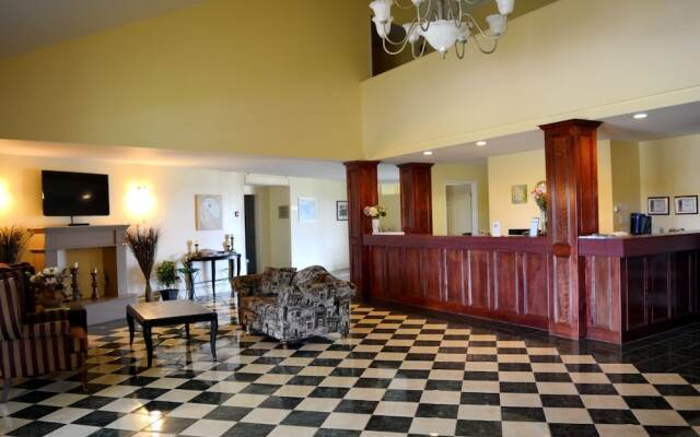 Cavendish Memotree Resort