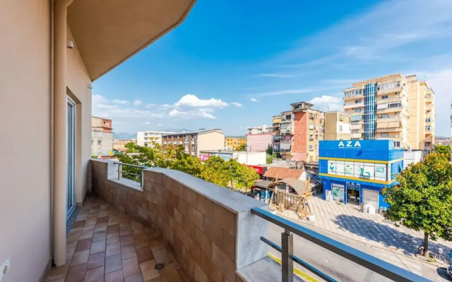 The Old-clock Apartment