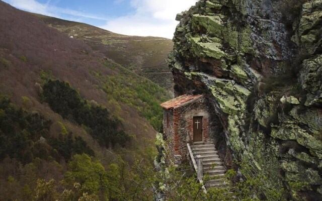 Hotel Conde De Badaran