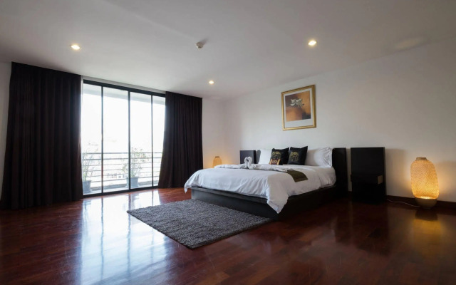 Benviar Tonson Residence