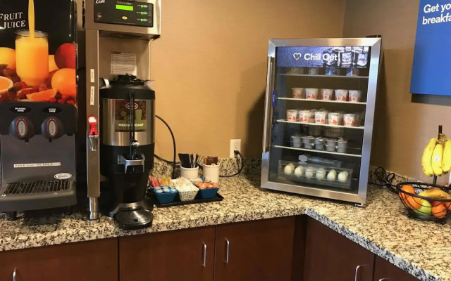 Heartland Inn and Suites