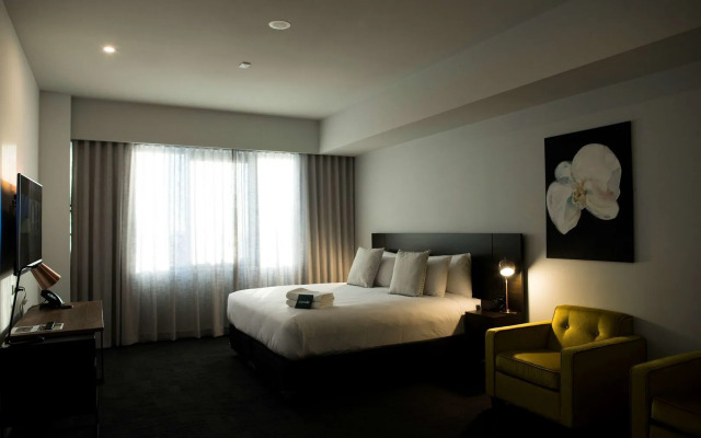 The Gerald Apartment Hotel