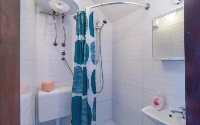 Beautiful Apartment in Omis With