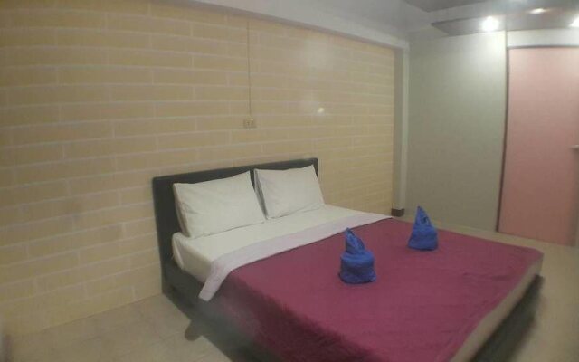 Sriruch Residence