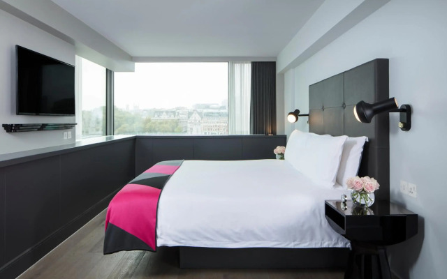 Sea Containers London