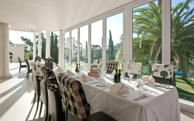 Cascade Country Manor