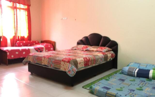 Ct Seraya Homestay (Changlun)