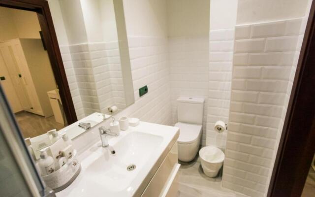 Carretería Center Apartments