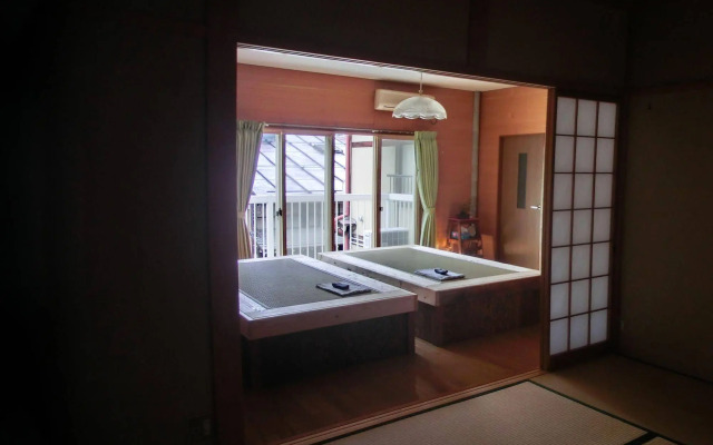 Takayama Ninja House