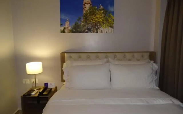 Hotel Prado Real