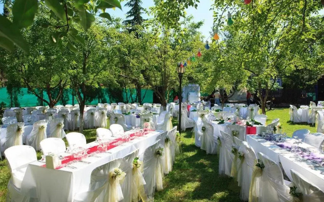 Grand Astra Resort Hotel