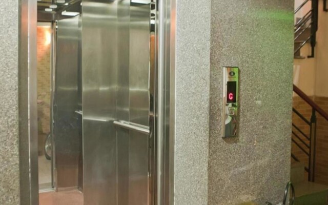 Hung Anh Hotel