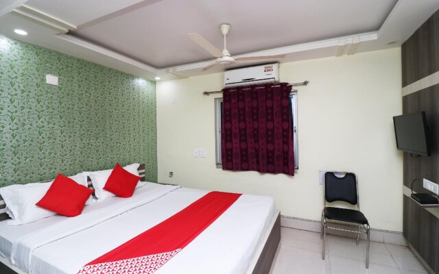 Hotel Taj Palace By OYO Rooms